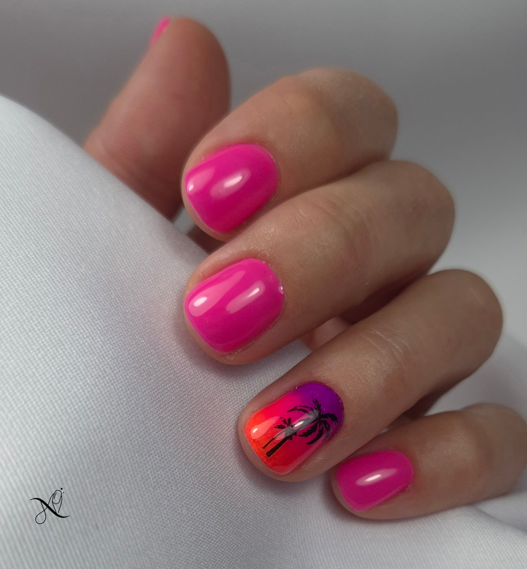 Neonrózsaszín - Liquid polygél | Nails by Nelly Szeged